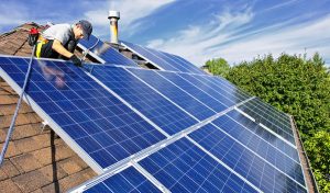 Service d'installation de photovoltaïque et tuiles photovoltaïques à Trémentines